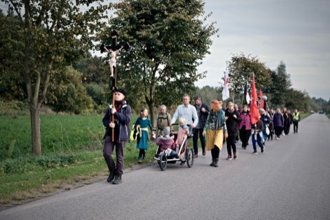 III Piesza Pielgrzymka Tradycji do Wąwolnicy, 2022 — fotografia 38