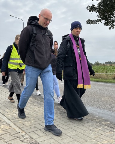 VI Piesza Pielgrzymka Tradycji do Wąwolnicy, 2025 — fotografia 63